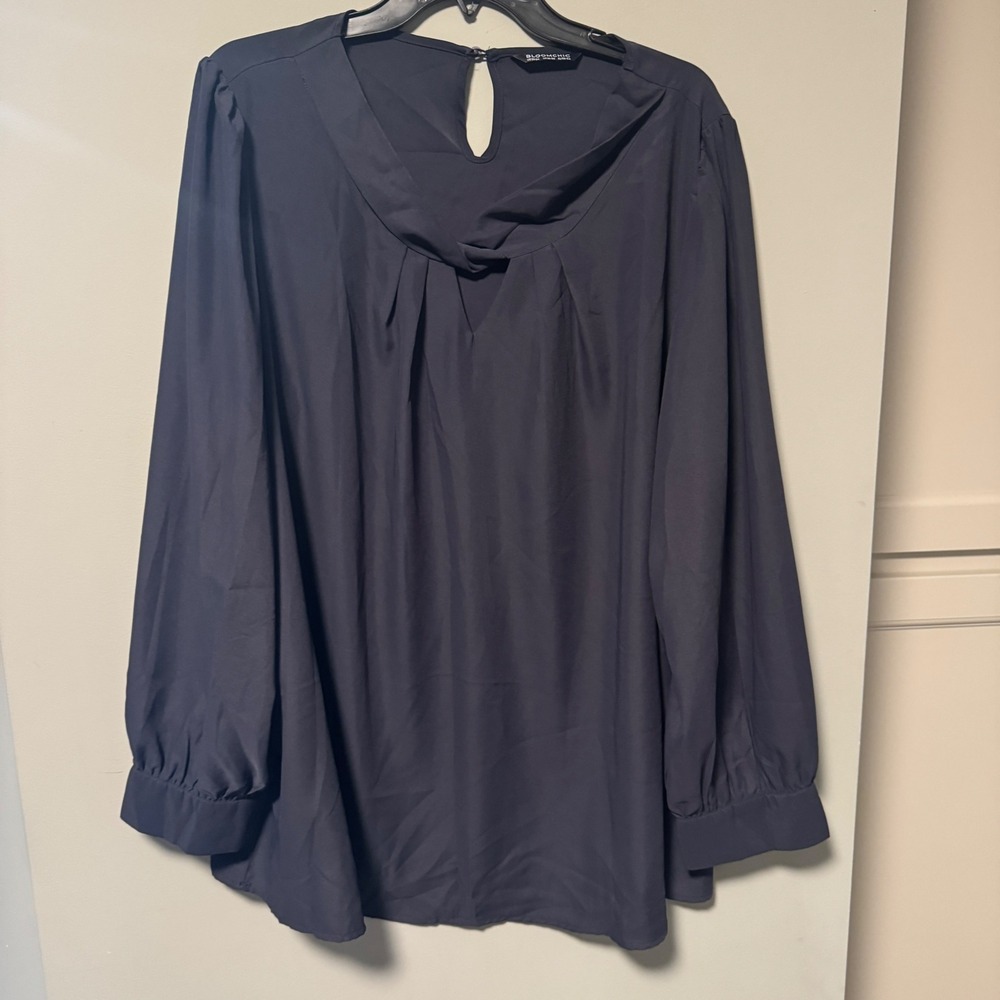 BloomChic Women's Blouse Size‎ 22/24 Long Sleeve Twist Neck Keyhole plus size